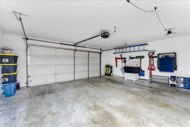 2709 W Beech Street, Rogers, AR 72756