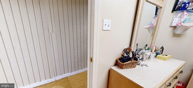 2322 E MONUMENT ST, Baltimore, MD 21205