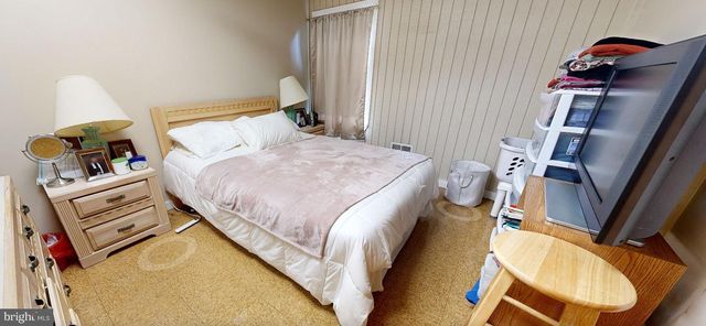 2322 E MONUMENT ST, Baltimore, MD 21205