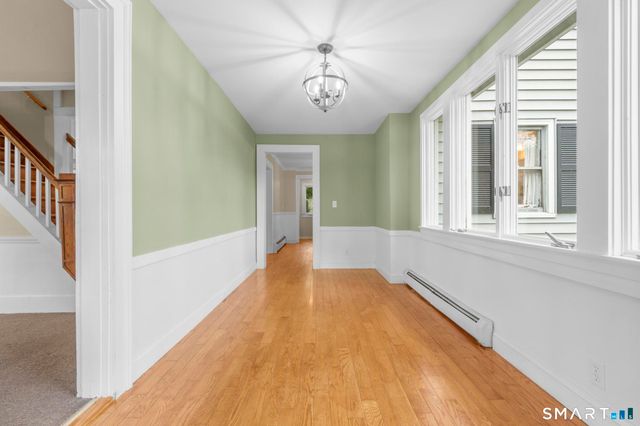 84 New Road, Avon, CT 06001