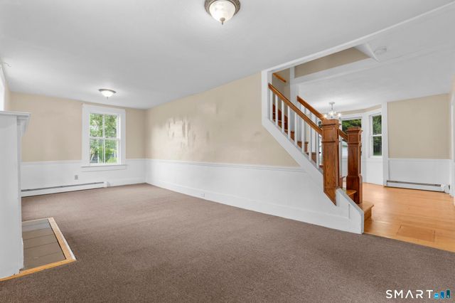 84 New Road, Avon, CT 06001