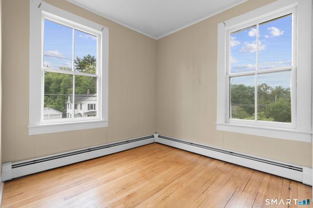 84 New Road, Avon, CT 06001