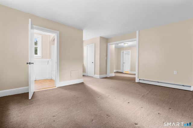 84 New Road, Avon, CT 06001