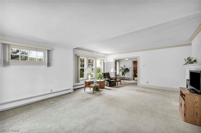 1161 Broadway Avenue, Bedford, OH 44146
