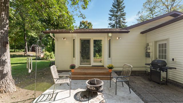 1520 White Cloud Drive S, Isle, MN 56342