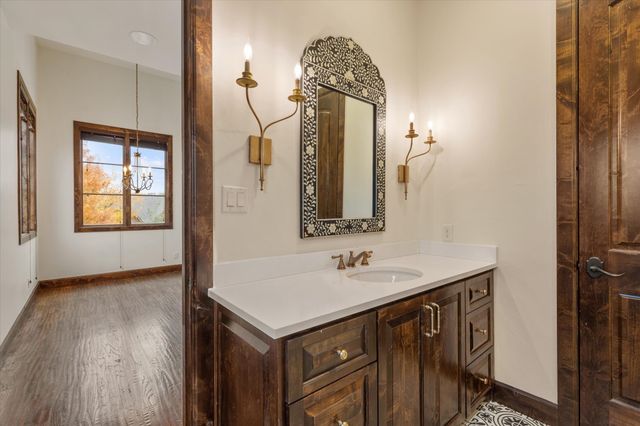 3904 W 5th Street, Fort Worth, TX 76107
