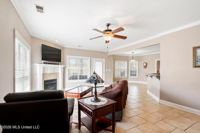 2180 Belmarie Drive, Southaven, MS 38672