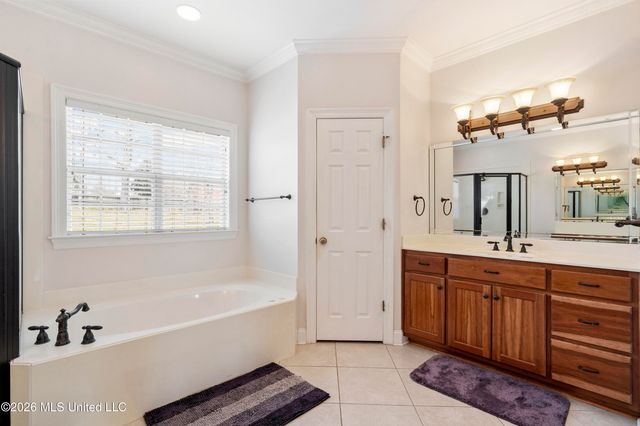 2180 Belmarie Drive, Southaven, MS 38672