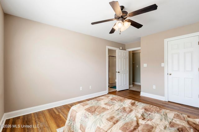 2180 Belmarie Drive, Southaven, MS 38672