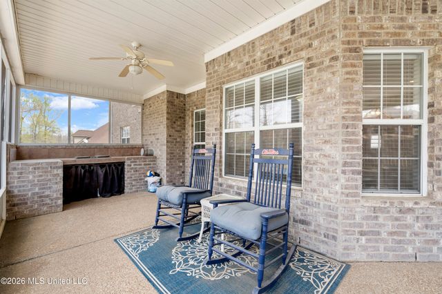 2180 Belmarie Drive, Southaven, MS 38672