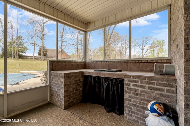 2180 Belmarie Drive, Southaven, MS 38672