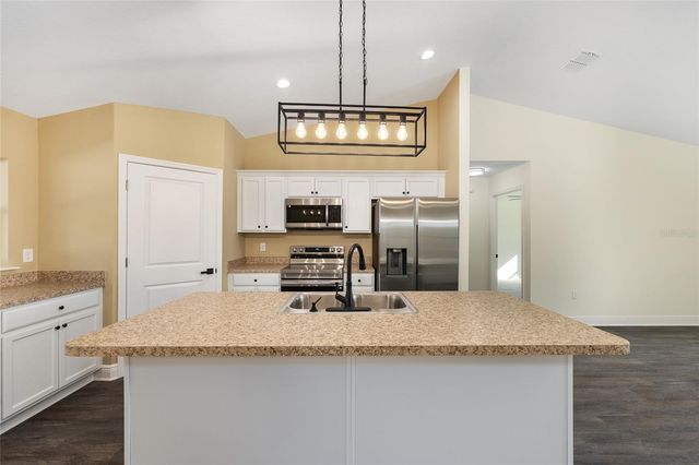 5060 SW FLORAL COURT, Dunnellon, FL 34431