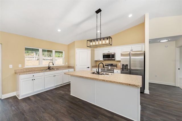 5060 SW FLORAL COURT, Dunnellon, FL 34431