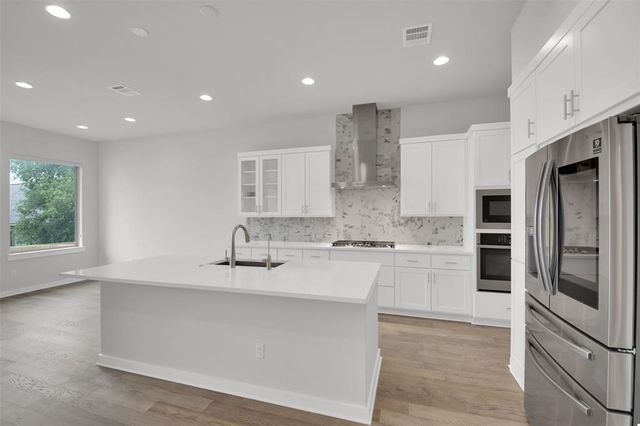2228 Santa Isabella DR, Leander, TX 78641