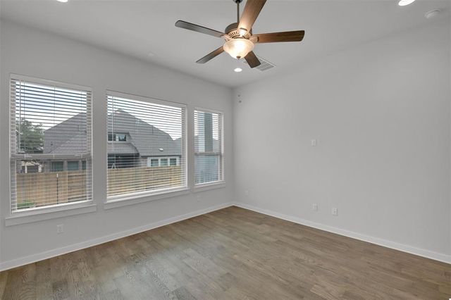 2228 Santa Isabella DR, Leander, TX 78641