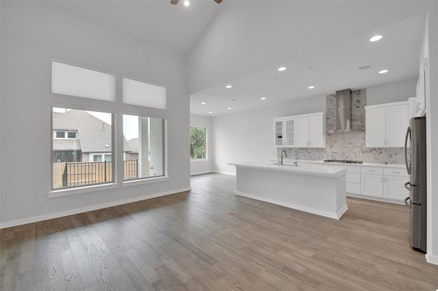 2228 Santa Isabella DR, Leander, TX 78641