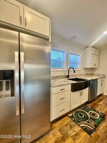 108-2 Jenkins Road, Jacksonville, NC 28540