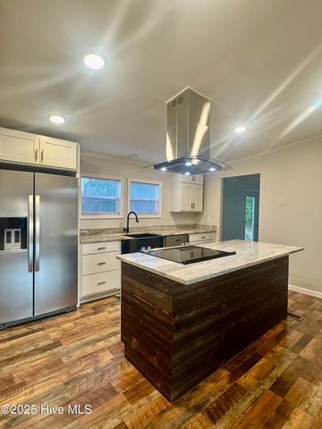 108-2 Jenkins Road, Jacksonville, NC 28540