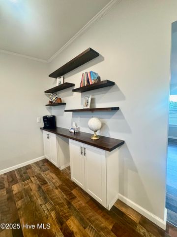 108-2 Jenkins Road, Jacksonville, NC 28540