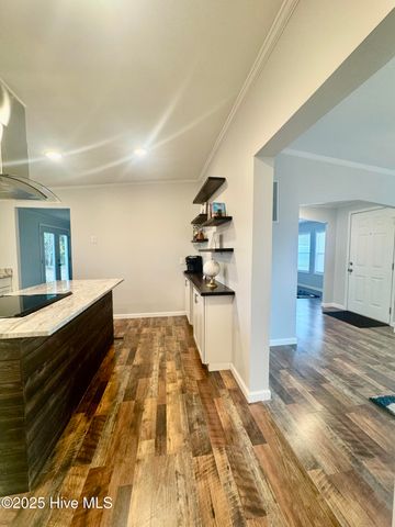 108-2 Jenkins Road, Jacksonville, NC 28540