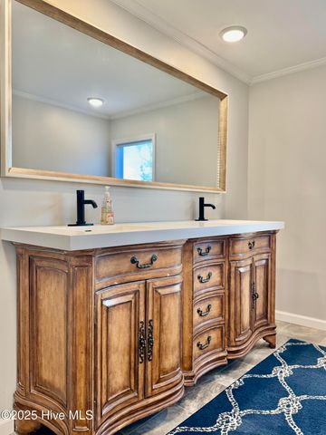 108-2 Jenkins Road, Jacksonville, NC 28540