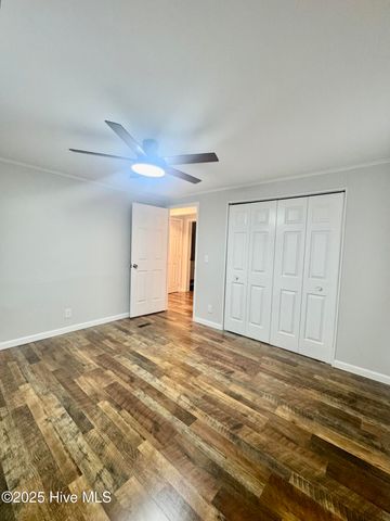 108-2 Jenkins Road, Jacksonville, NC 28540