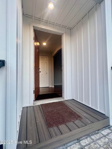 108-2 Jenkins Road, Jacksonville, NC 28540