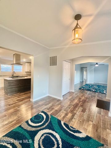 108-2 Jenkins Road, Jacksonville, NC 28540