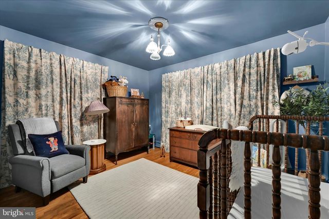 412 E BACON ST, Pottsville, PA 17901