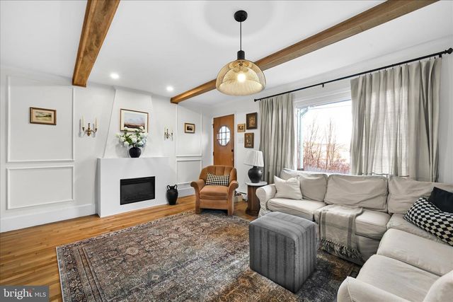 412 E BACON ST, Pottsville, PA 17901