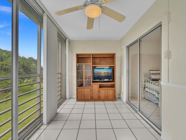 454 Grantham C 454, Deerfield Beach, FL 33442