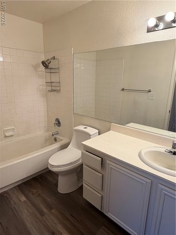 1901 Rio Canyon Court 202, Las Vegas, NV 89128