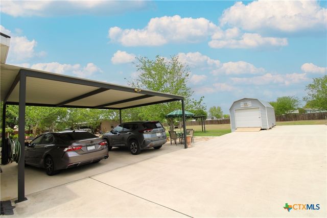 2657 Pahmeyer Road, New Braunfels, TX 78130