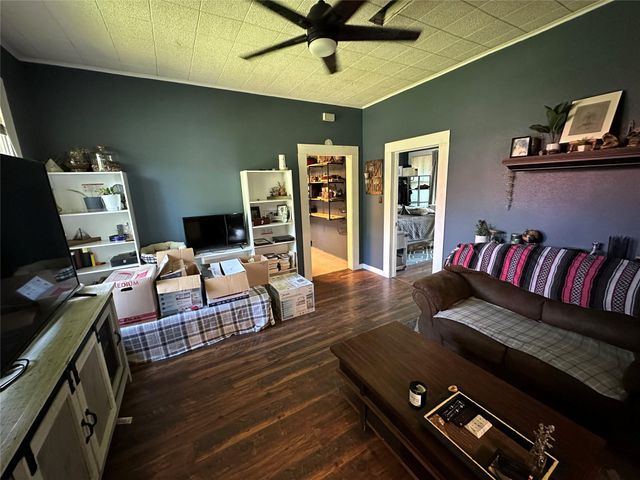 620 N 5th Street, Silsbee, TX 77656