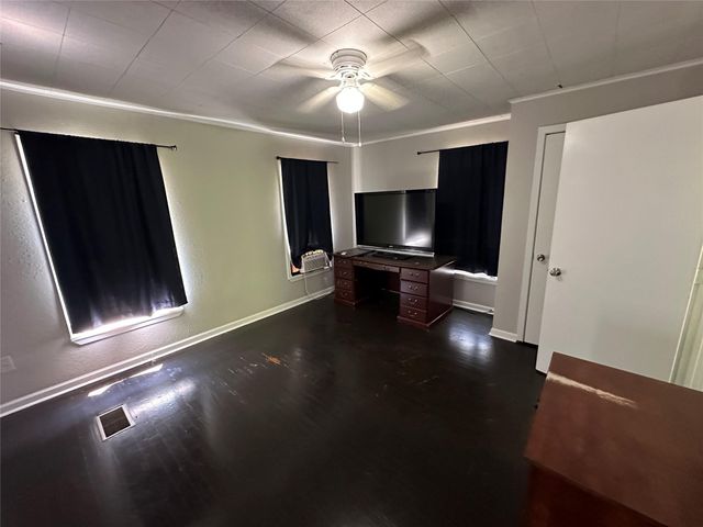 620 N 5th Street, Silsbee, TX 77656