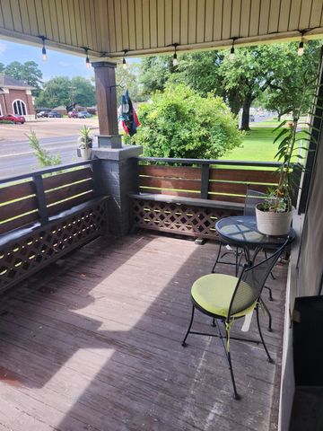 620 N 5th Street, Silsbee, TX 77656