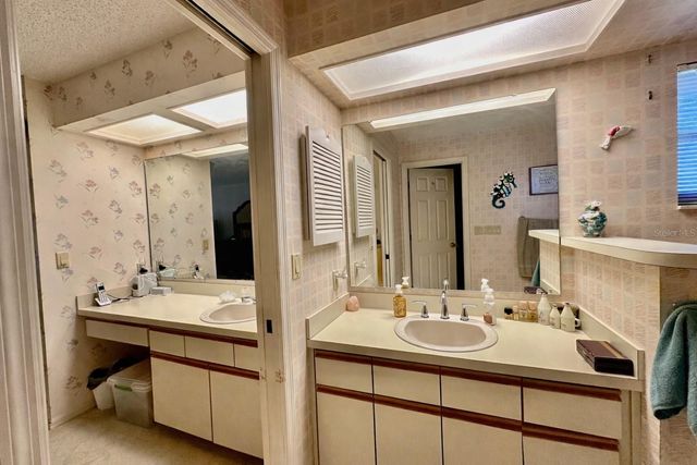 262 SANTA ROSA DRIVE, Winter Haven, FL 33884