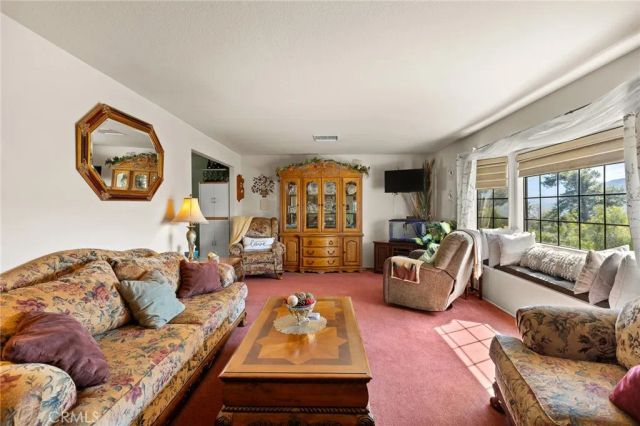 291 Jennifer, Banning, CA 92220