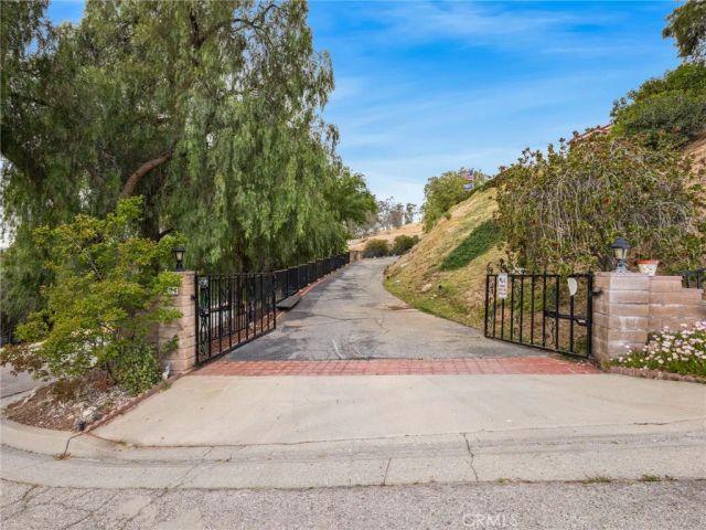 291 Jennifer, Banning, CA 92220