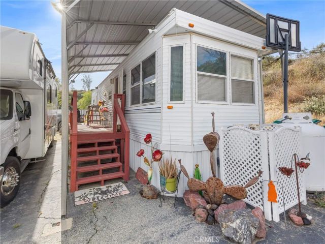291 Jennifer, Banning, CA 92220