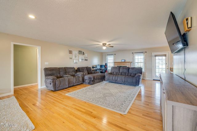 300 Riverview Drive, Church Hill, TN 37642