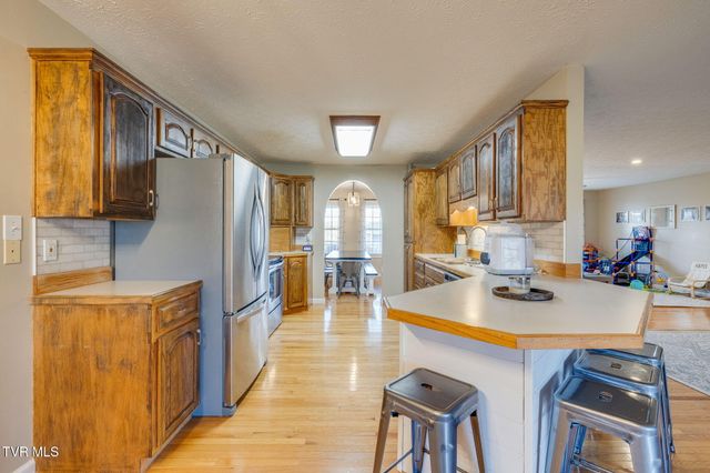 300 Riverview Drive, Church Hill, TN 37642