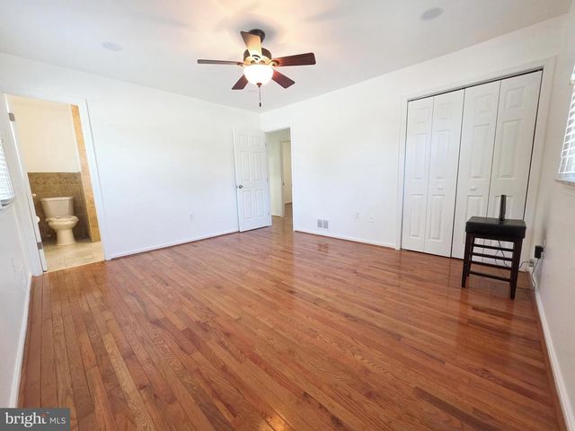 6300 AUTH RD, Suitland, MD 20746