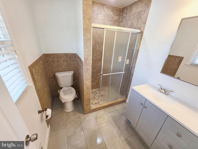 6300 AUTH RD, Suitland, MD 20746