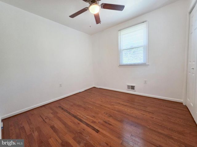 6300 AUTH RD, Suitland, MD 20746