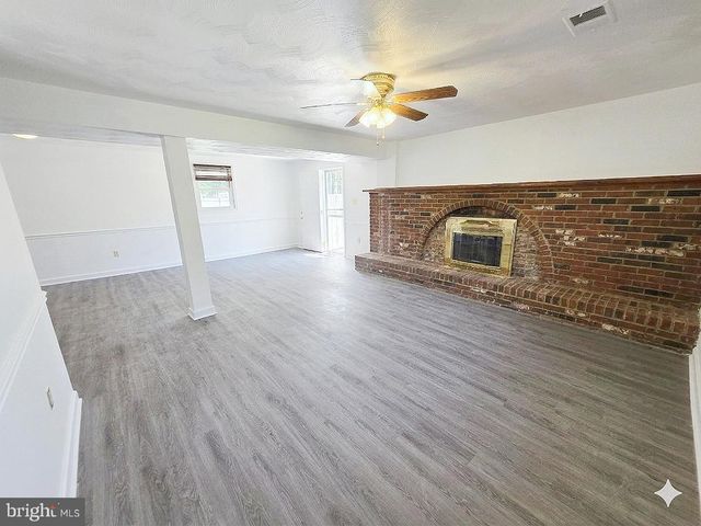 6300 AUTH RD, Suitland, MD 20746
