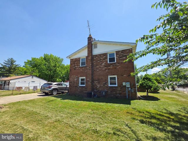 6300 AUTH RD, Suitland, MD 20746