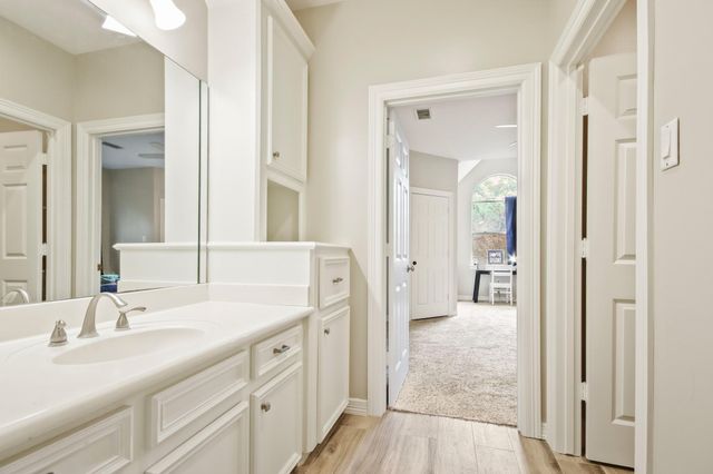 103 Fish Creek Court, Montgomery, TX 77316