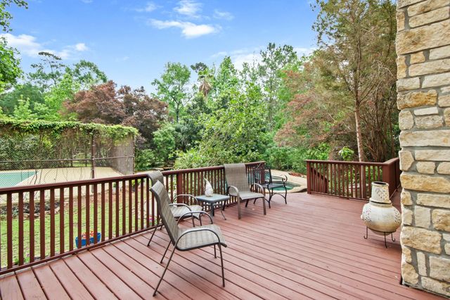 103 Fish Creek Court, Montgomery, TX 77316