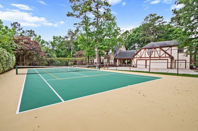 103 Fish Creek Court, Montgomery, TX 77316